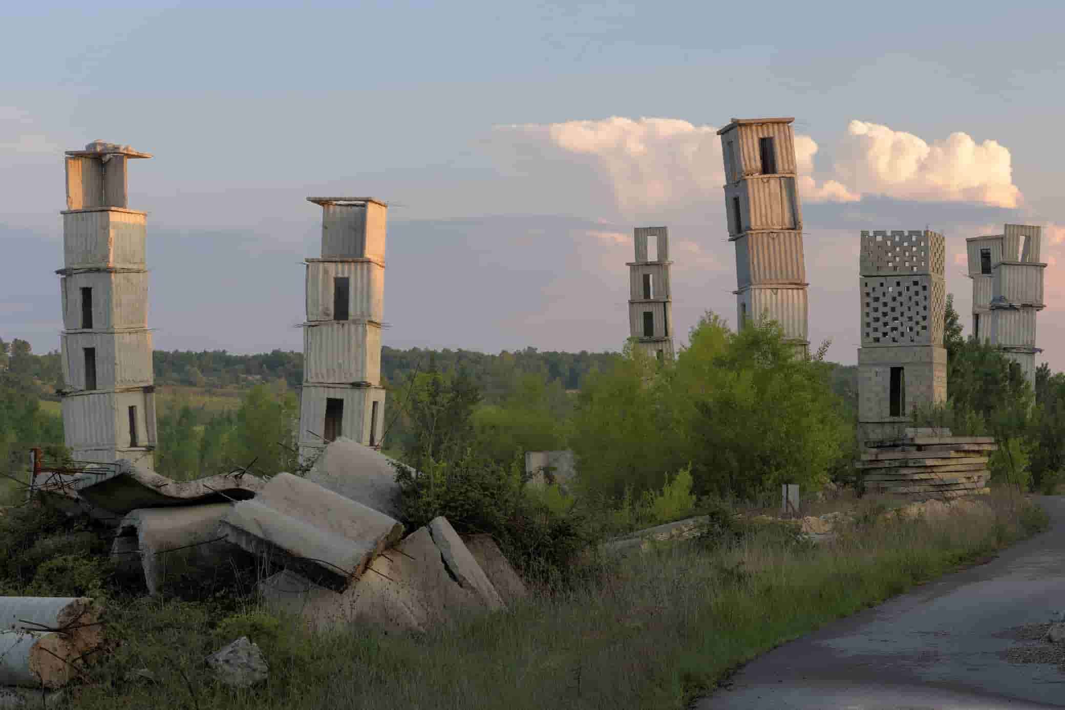 Anselm Kiefer La Ribaute Die Himmelspalaste 2003 2018. Ph. Charles Duprat. Courtesy Anselm Kiefer 1